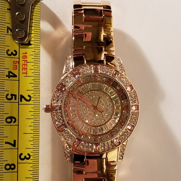 Beautiful Victoria Weick Glamorous Bling! Watch - Picture 7 of 8